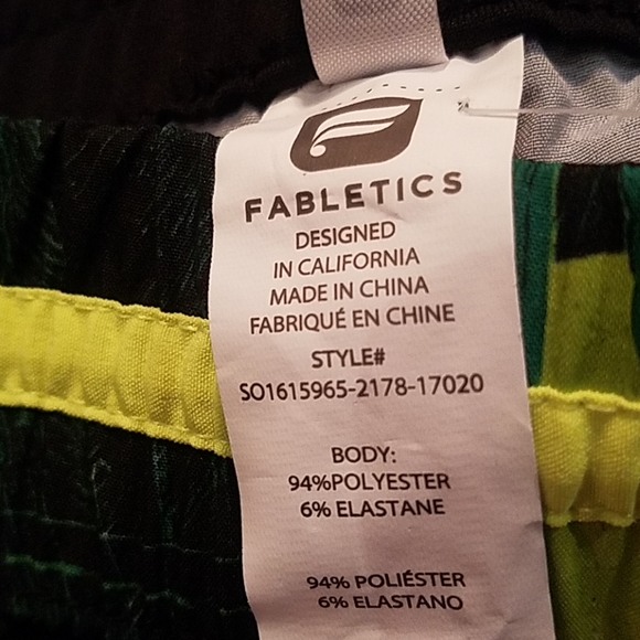 Fabletics Tyson Short Rainforest - Picture 3 of 3